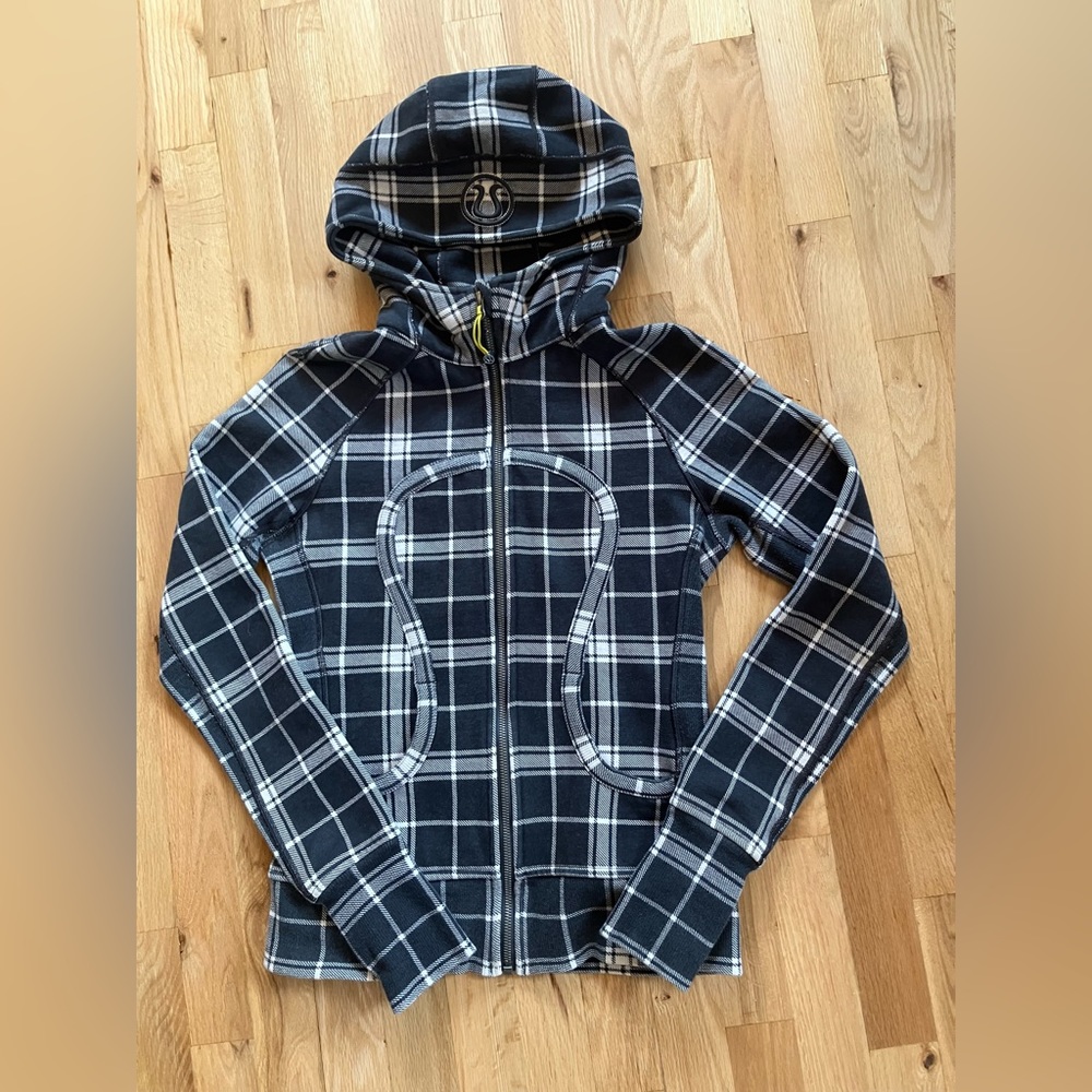 Lululemon zippered hoodie